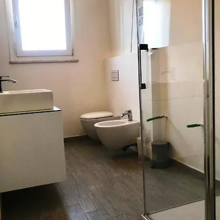 Con Piscina Villa *